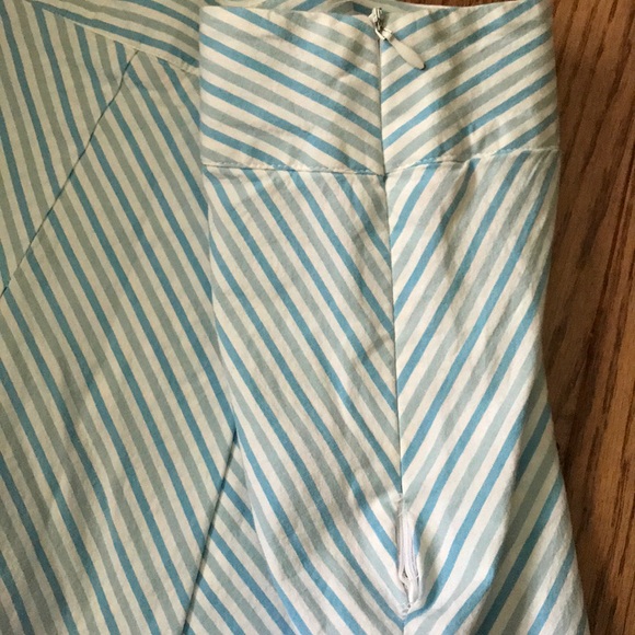 Izod Stretch Skirt - Picture 4 of 4